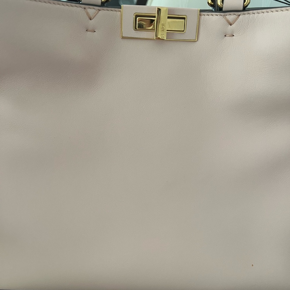 Fendi Peekaboo Medium BRAND NEW - Picture 5 of 9